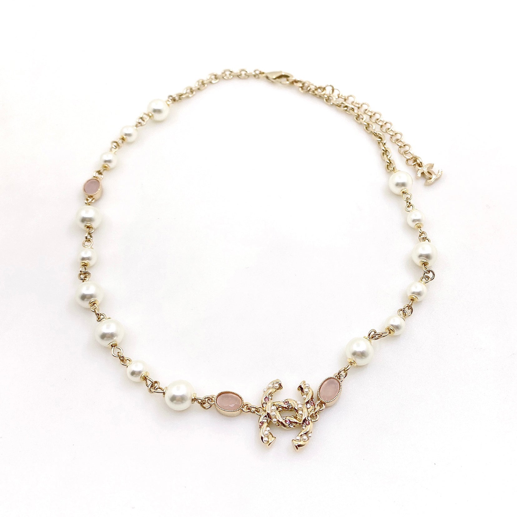 Chanel Pearls 18K Gold Necklace