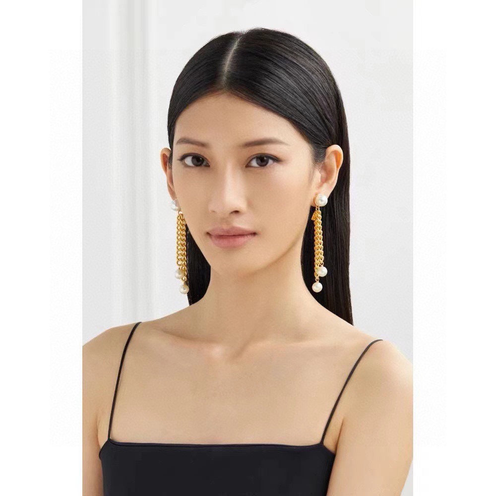 Celine Chain Pearl 18K Gold Earrings
