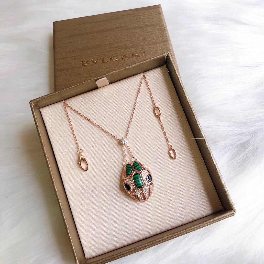 Bvlgari Serpenti Malachite 18K Gold Necklace