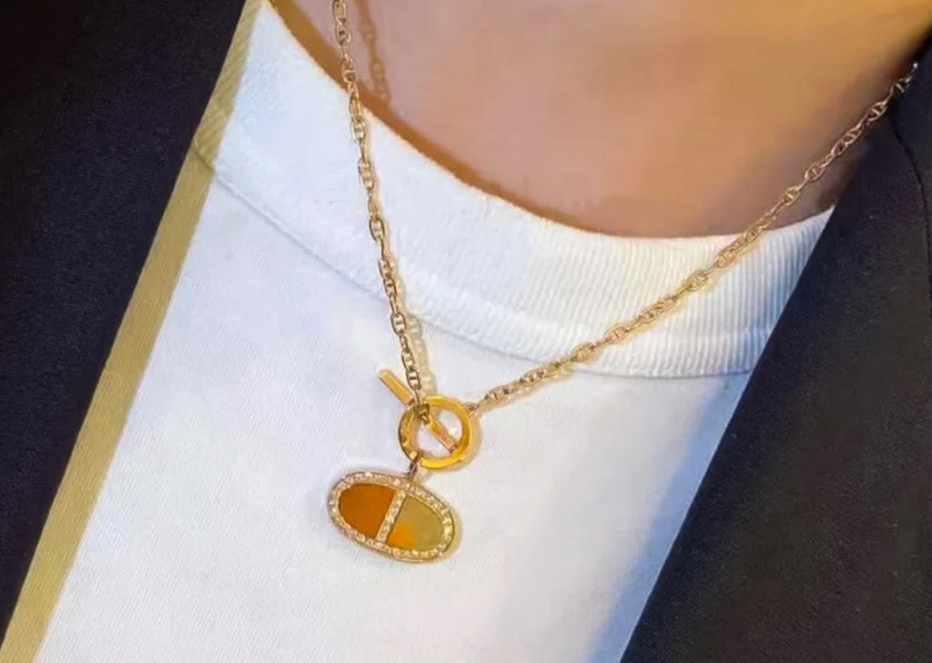 Hermes Chaine D'ancre Contour Pendant 18K Gold Necklace