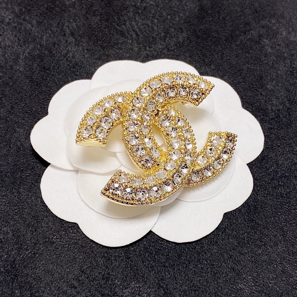 Chanel Diamonds 18K Gold Brooch