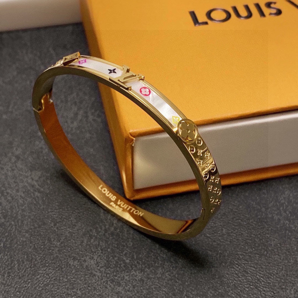 Louis Vuitton Idylle Blossom Pink 18K Gold Bracelet