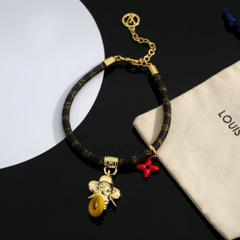 Louis Vuitton Circle 18K Gold Bracelet