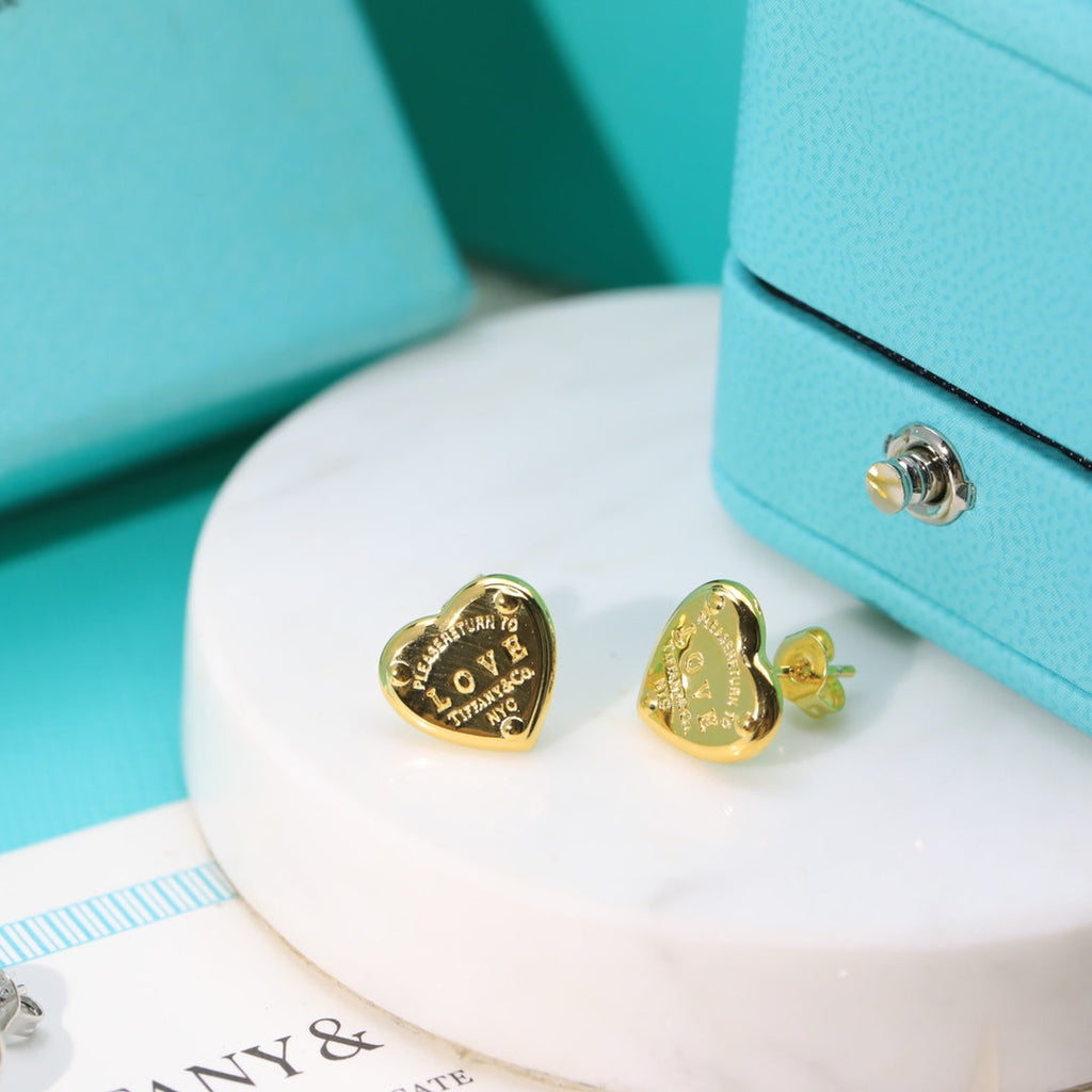 Tiffany Return to Love 18K Gold Earrings