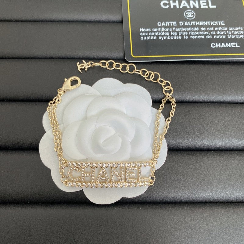 Chanel Letter Diamond Choker 18K Gold Necklace